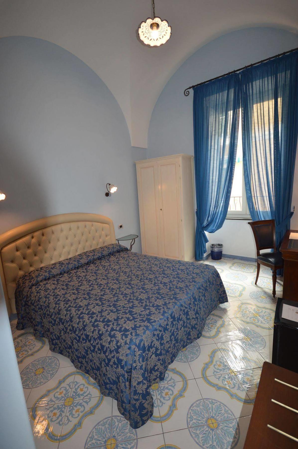 אמאלפי B&B Palazzo Pisani מראה חיצוני תמונה