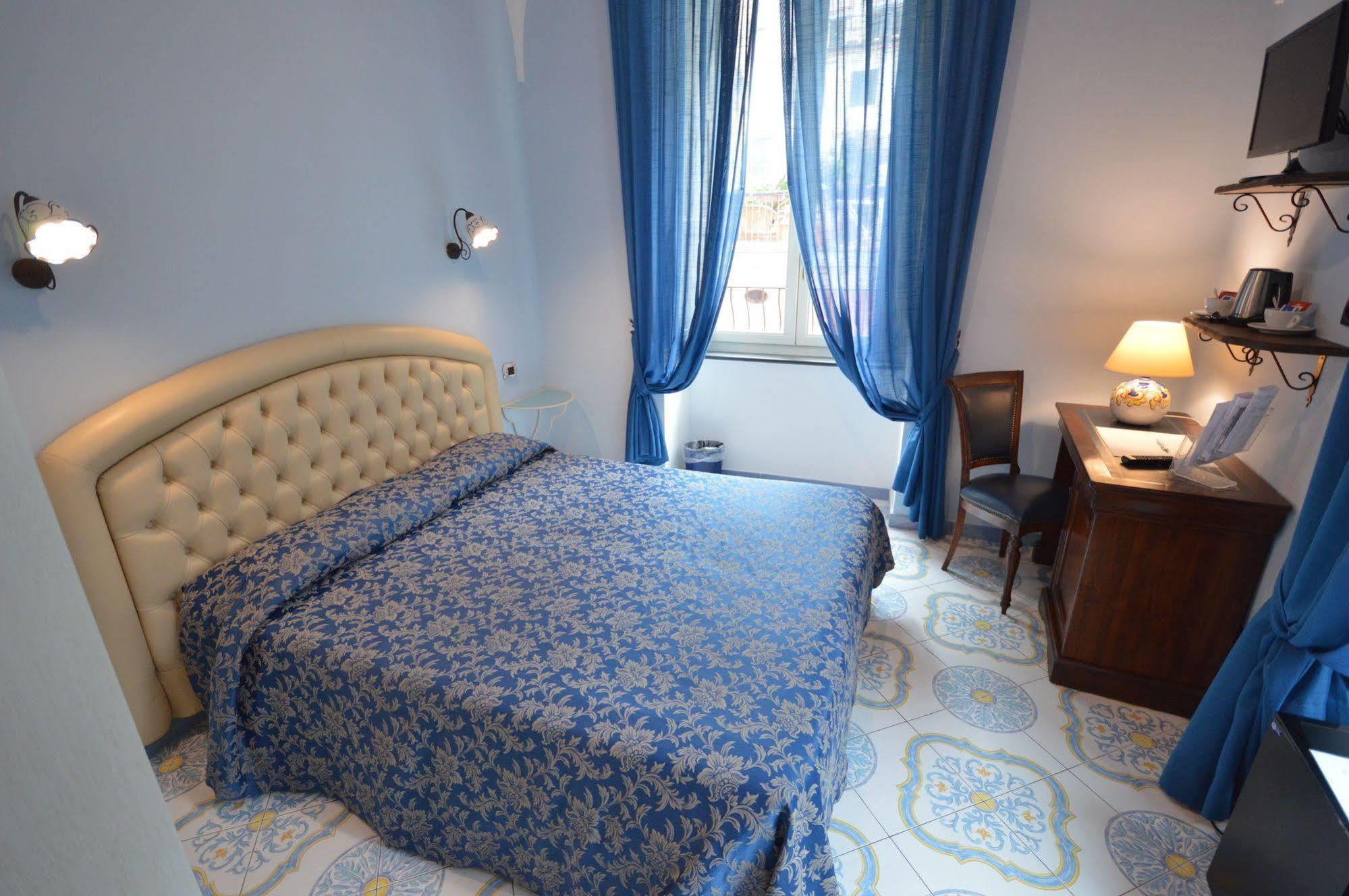 אמאלפי B&B Palazzo Pisani מראה חיצוני תמונה